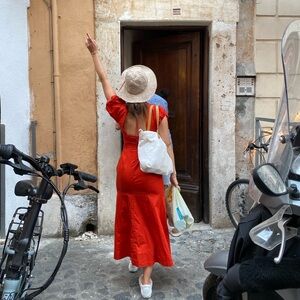 Meet your Posher, Caitlyn